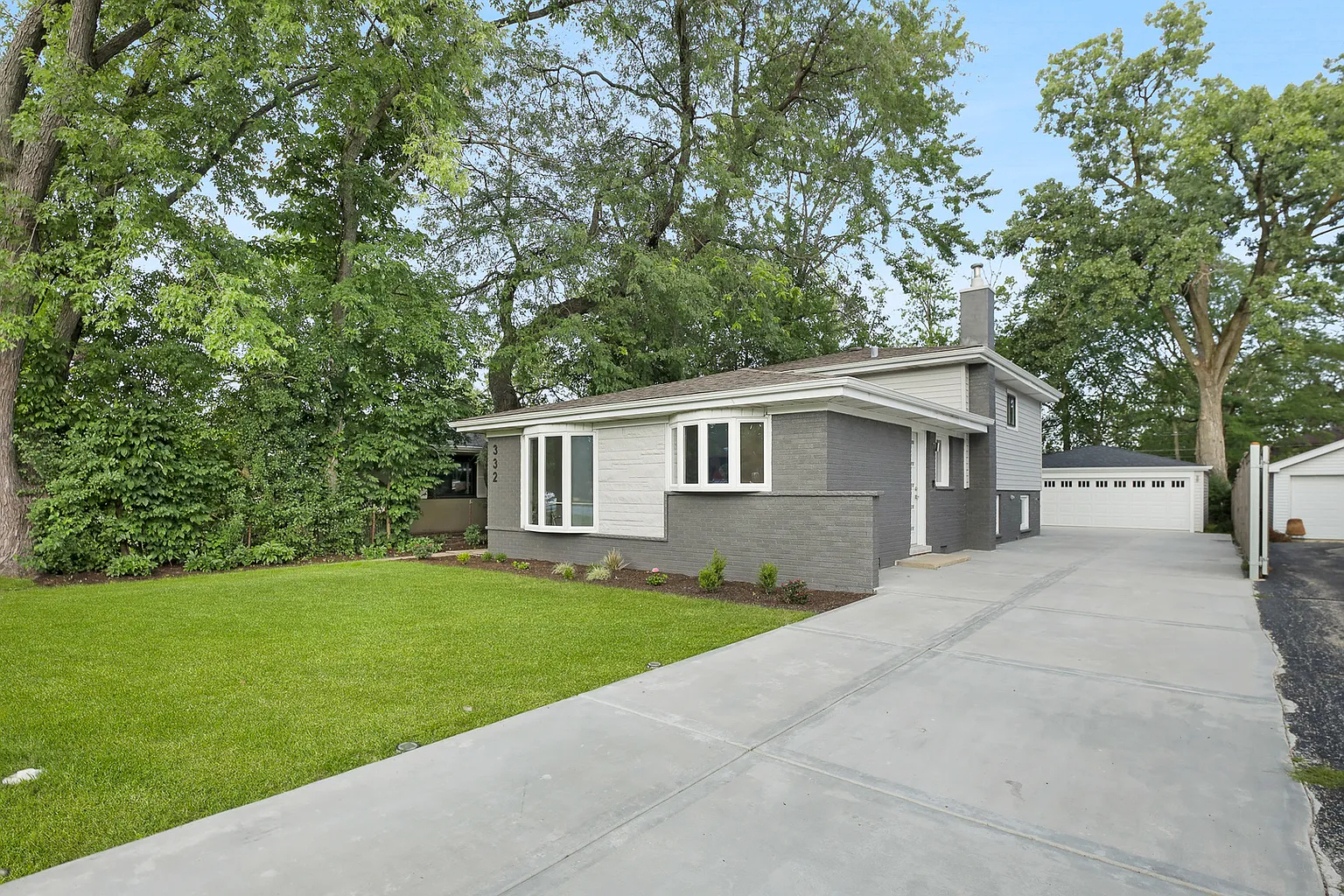 332 Hibbard Rd photo 1