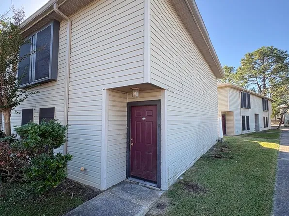 201 High Meadows Blvd