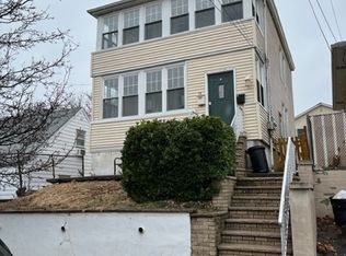 13 Dell Glen Ave FLOOR 1, Lodi, NJ 07644