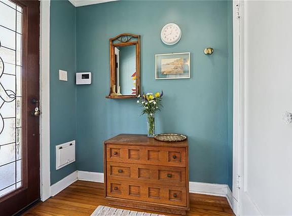 3rd image of 4679 Arts St