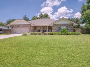 518 Manchester Rd, Fort Walton Beach, FL 32547