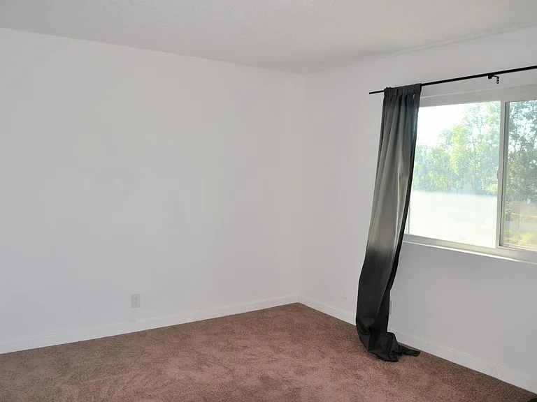 1189 W Sierra Madre Ave #3 — Photo 20