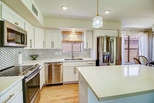 kitchen granite counters