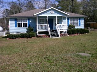 1204 Holly St W, Hampton, SC 29924