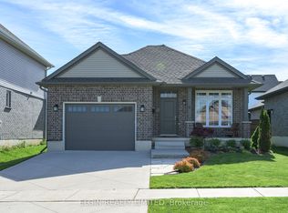 6 Royal Dornoch Dr, Saint Thomas, ON N5R0E8