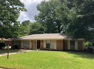 2213 Scanlon Dr, Jackson, MS 39204
