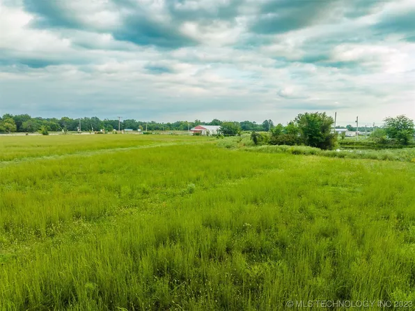 1 W 360th Rd, Adair, OK 74330