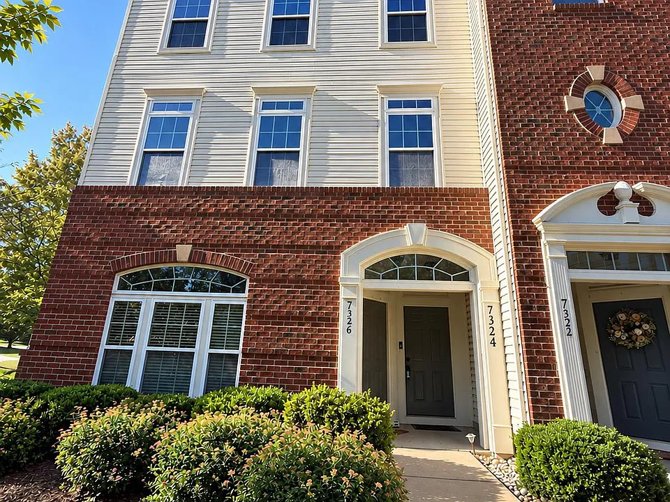 7324 Brunson Cir