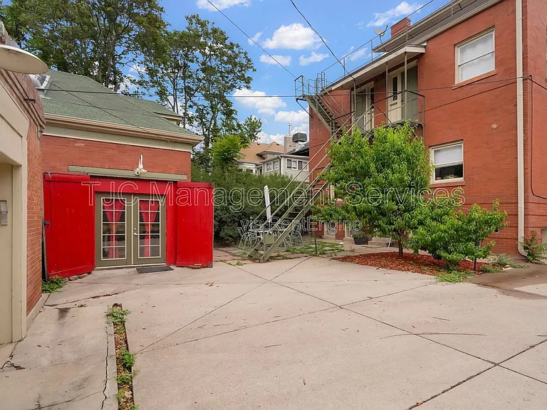 1565 N Race St — Photo 8