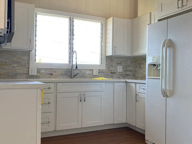 99-556 Aliipoe Dr — Photo 8