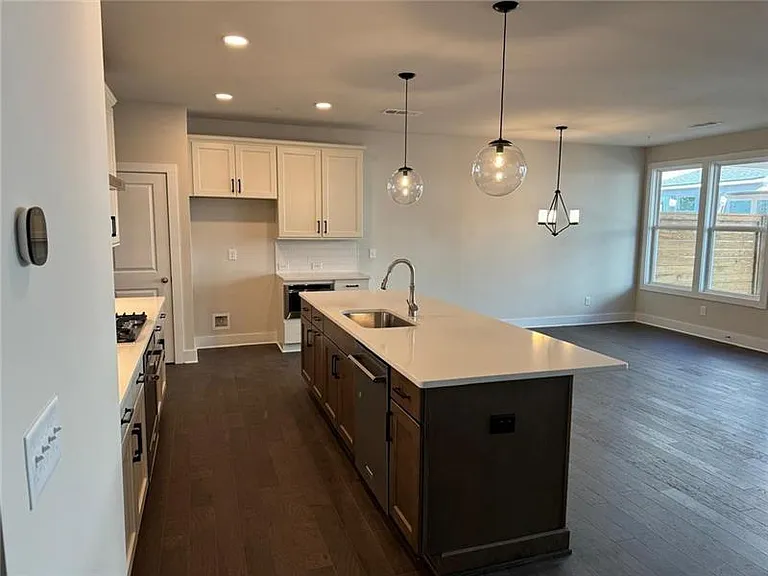 1218 Westshore Dr — Photo 11