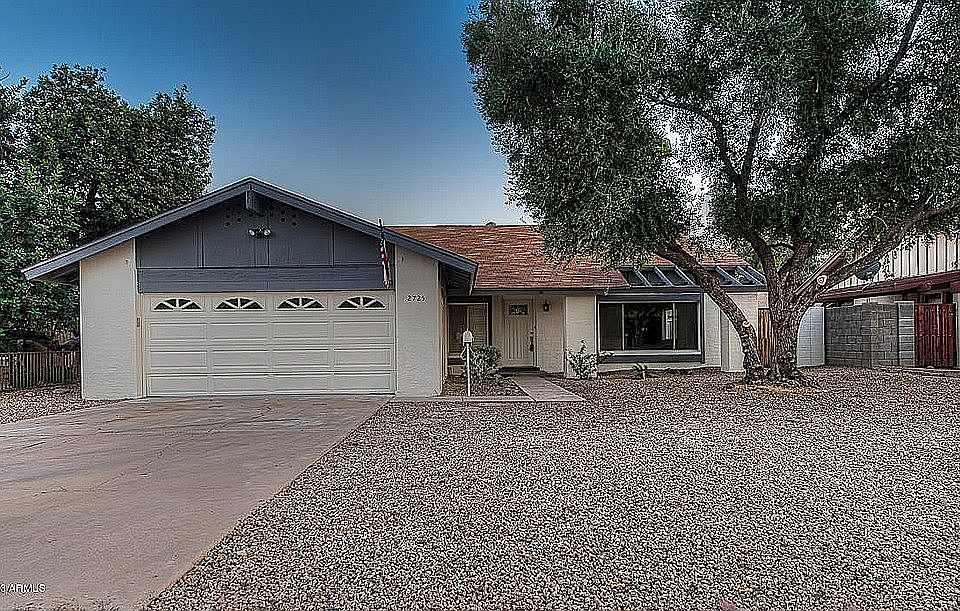 1st image of 2725 E Larkspur Dr