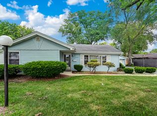 11606 S Ridgeland Ave, Worth, IL 60482