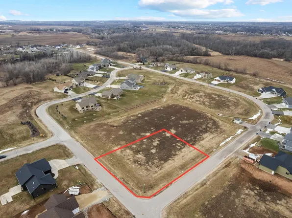 Quarry Rim Rd #38, Hortonville, WI 54944