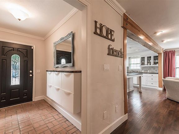 4th image of 1505 Glenwick Dr