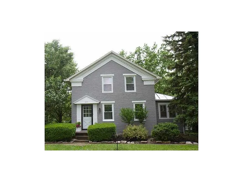 336 Phillips St photo 1