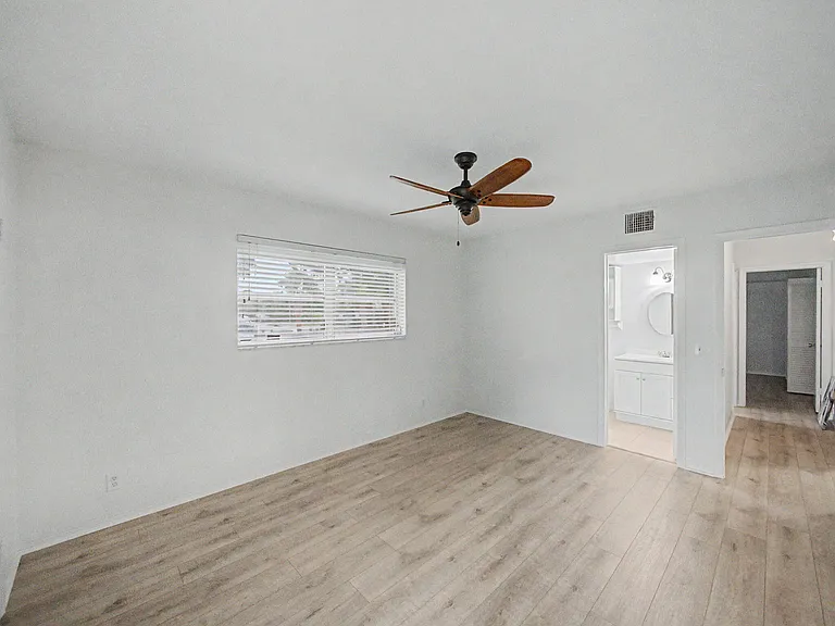 3 Westwood Ave #101E — Photo 7
