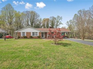 399 Wildwood Ln, Winston Salem, NC 27107
