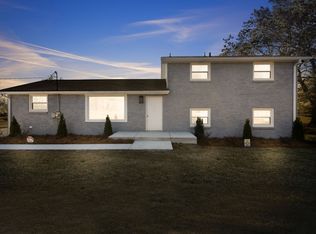 3956 Drakes Branch Rd, Nashville, TN 37218