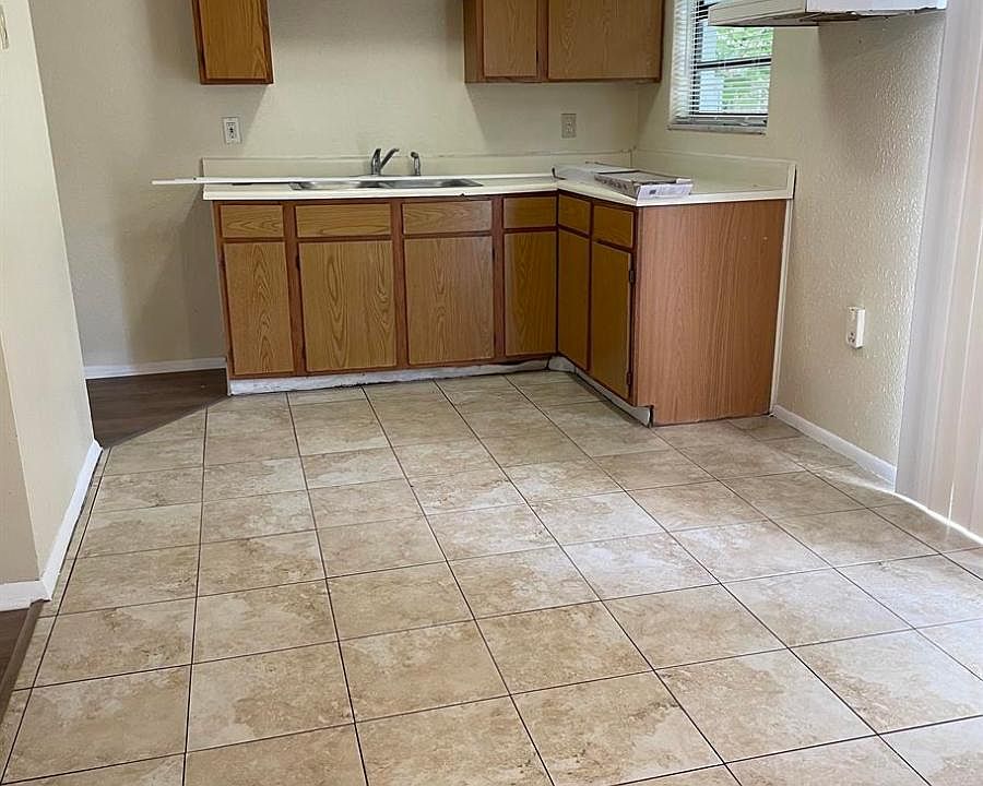 1st image of 8488 94th Ave #8488