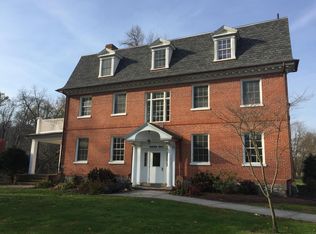 2176 Lincoln Hwy E #1, Lancaster, PA 17602