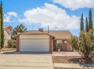 216 Thorn Ridge Cir, El Paso, TX 79932