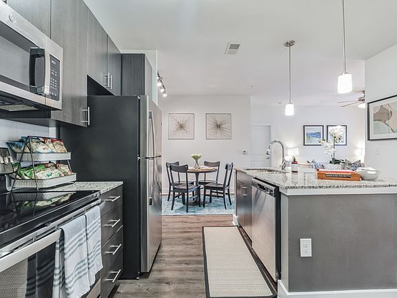 2nd image of 1105 S Davis Rd #823