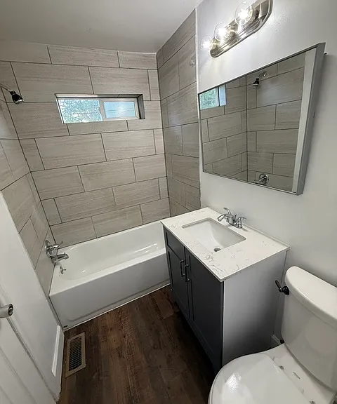 347 S Utica St #1 — Photo 4