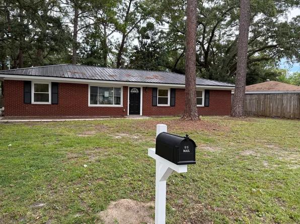 106 Fairman Ave, Brunswick, GA 31525