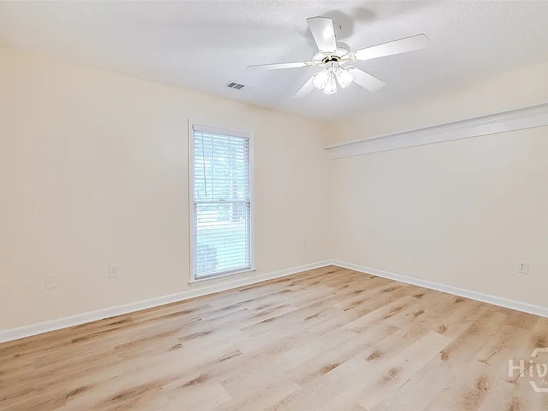 114 Red Bluff Cir — Photo 15