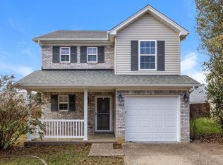 7008 Hollow Oaks Dr, Louisville, KY 40291