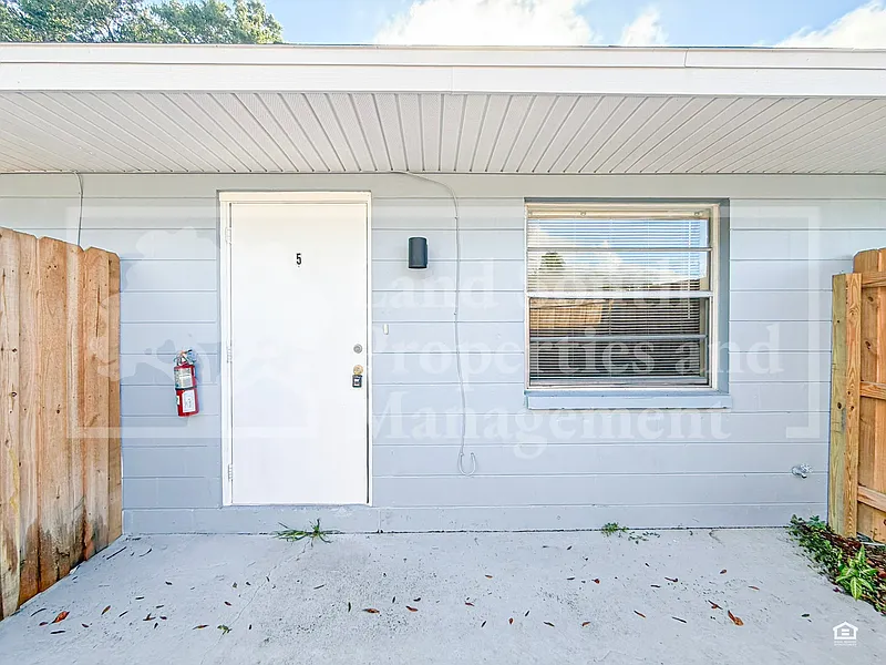 1 bed, 1.0 bath, 600 sqft, $1,050 — Photo 2