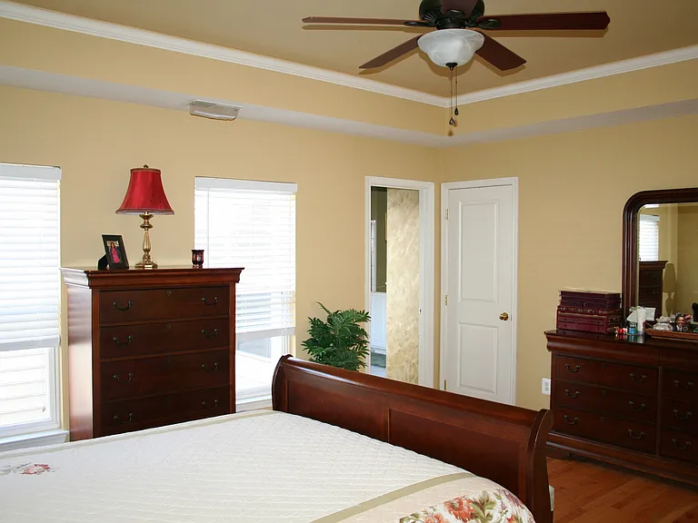 9135 Stonegarden Dr — Photo 48