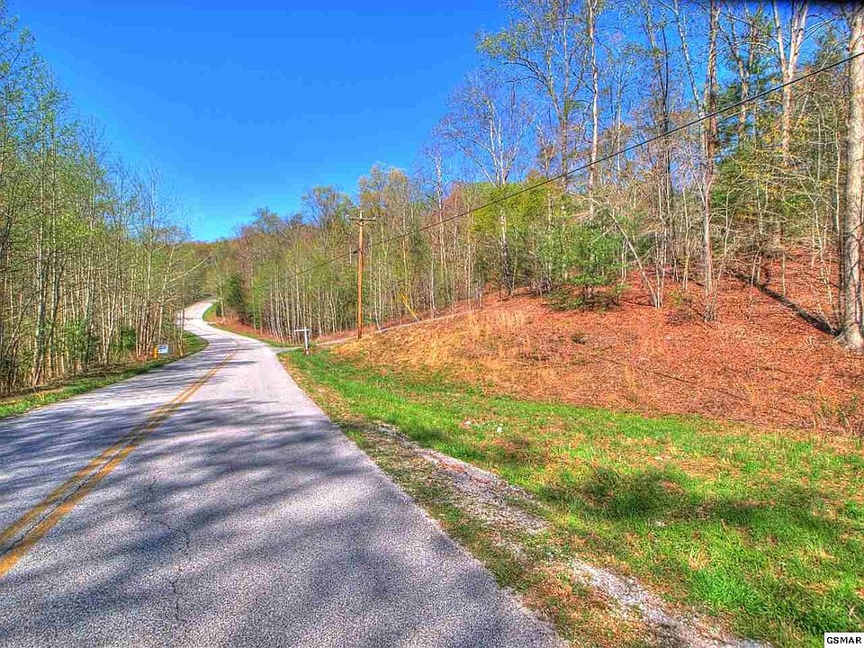 1st image of 224225226 Crystal Springs Rd