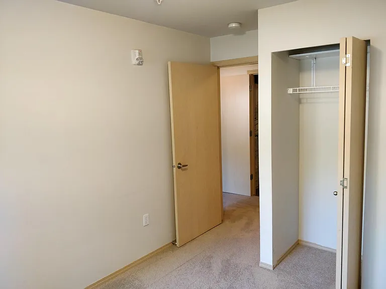 10931 124th Ave NE #103 — Photo 9