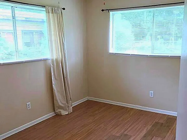 1006 Perry St #A — Photo 3