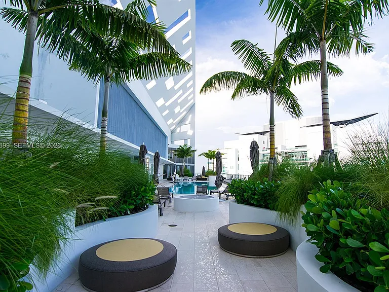 1300 Brickell Bay Dr #2900 — Photo 35