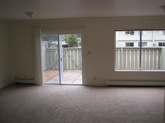 4th image of 1421 Compton Rd #D