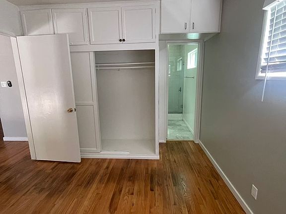 4th image of 1445 E Maple St #B