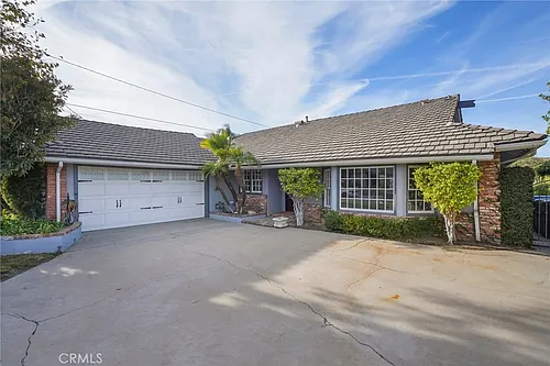 12281 Woodley Ave Photo 1