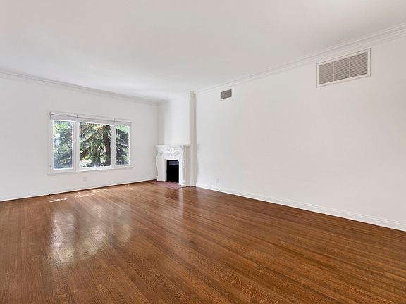 2nd image of 7467 Hollywood Blvd APT 6
