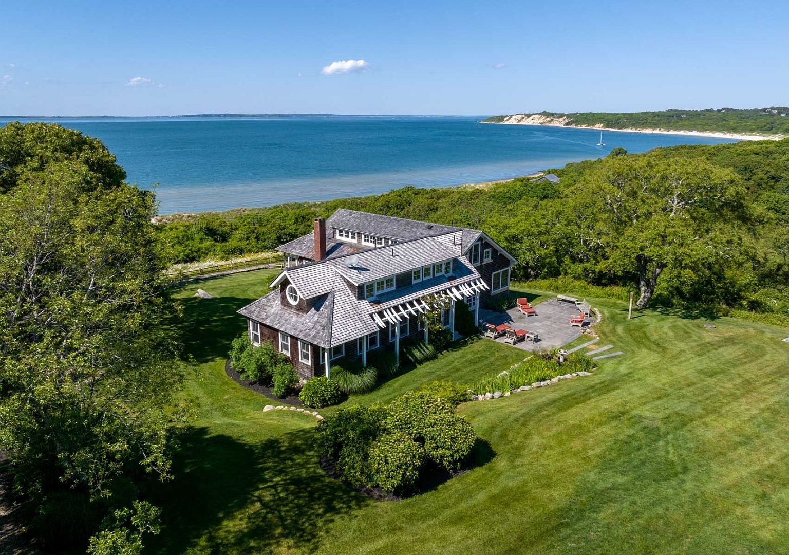 104 Old Herring Creek Rd, West Tisbury, MA 02575 | MLS #39788 | Zillow