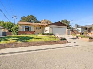 1338 Mariposa Dr, Santa Paula, CA 93060