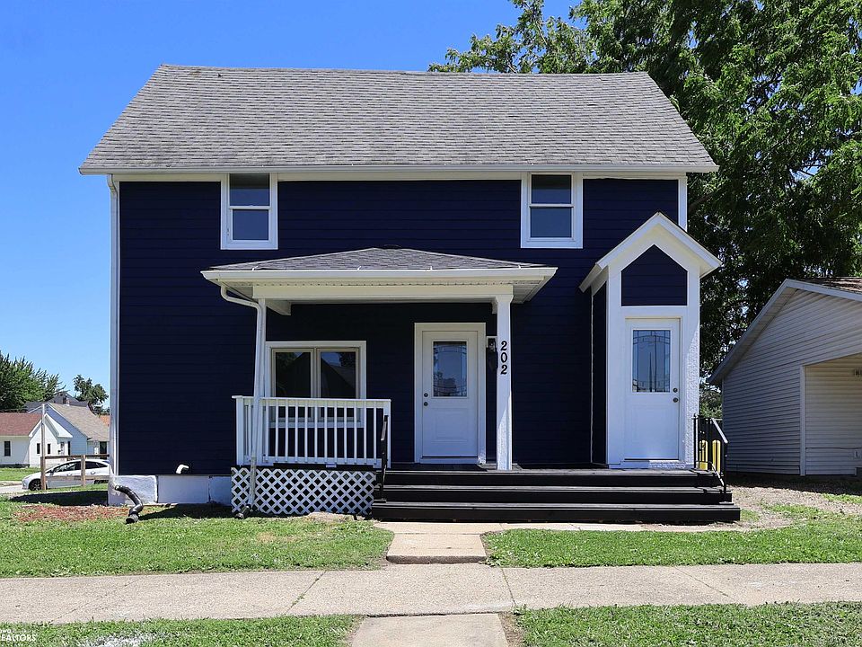 1st image of 202 S 5th St