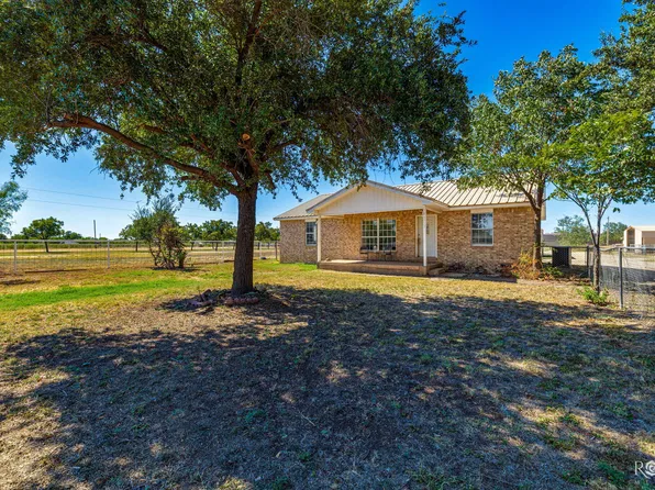 5713 Grape Creek Rd, San Angelo, TX 76901