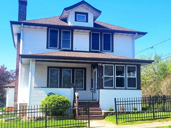 815 N 13th Ave E, Duluth, MN 55805