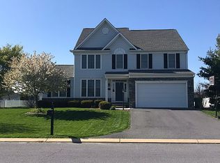 2403 Somerset Rd, Chambersburg, PA 17202