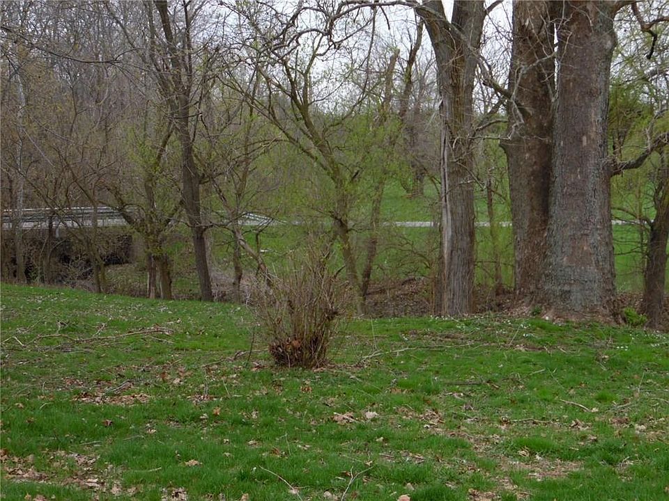 2nd image of 4843 Cunot Cataract Rd