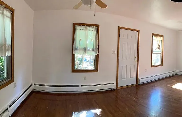 2383 S Williams St — Photo 10