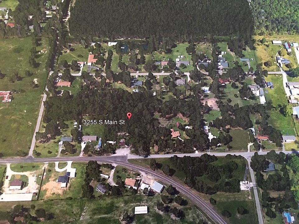 2nd image of 3255 S Main St